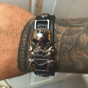 🏍 ☠️HARLEY DAVIDSON silver skull logo leather adjustable buckle bracelet 🏍 ☠️